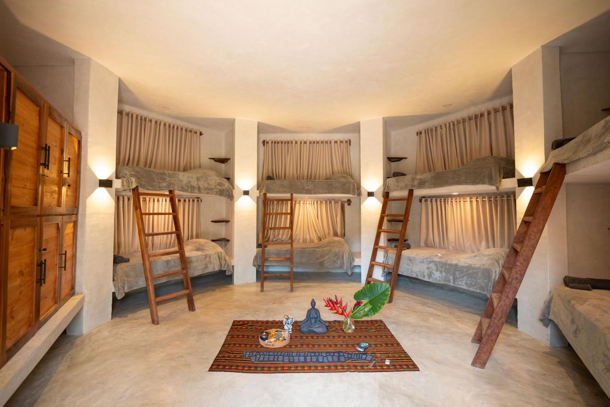 Leisy'S Garden Hostel & Rooms Samana 外观 照片