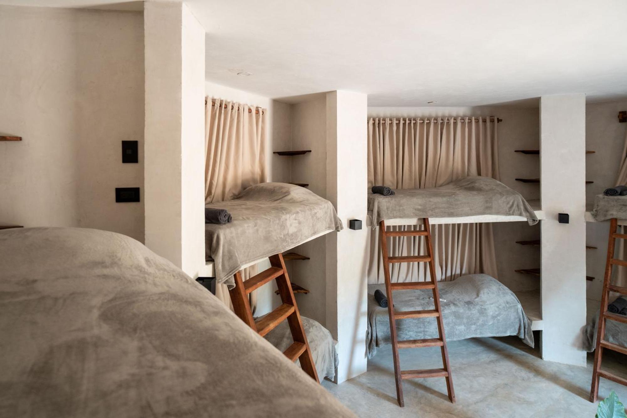Leisy'S Garden Hostel & Rooms Samana 外观 照片
