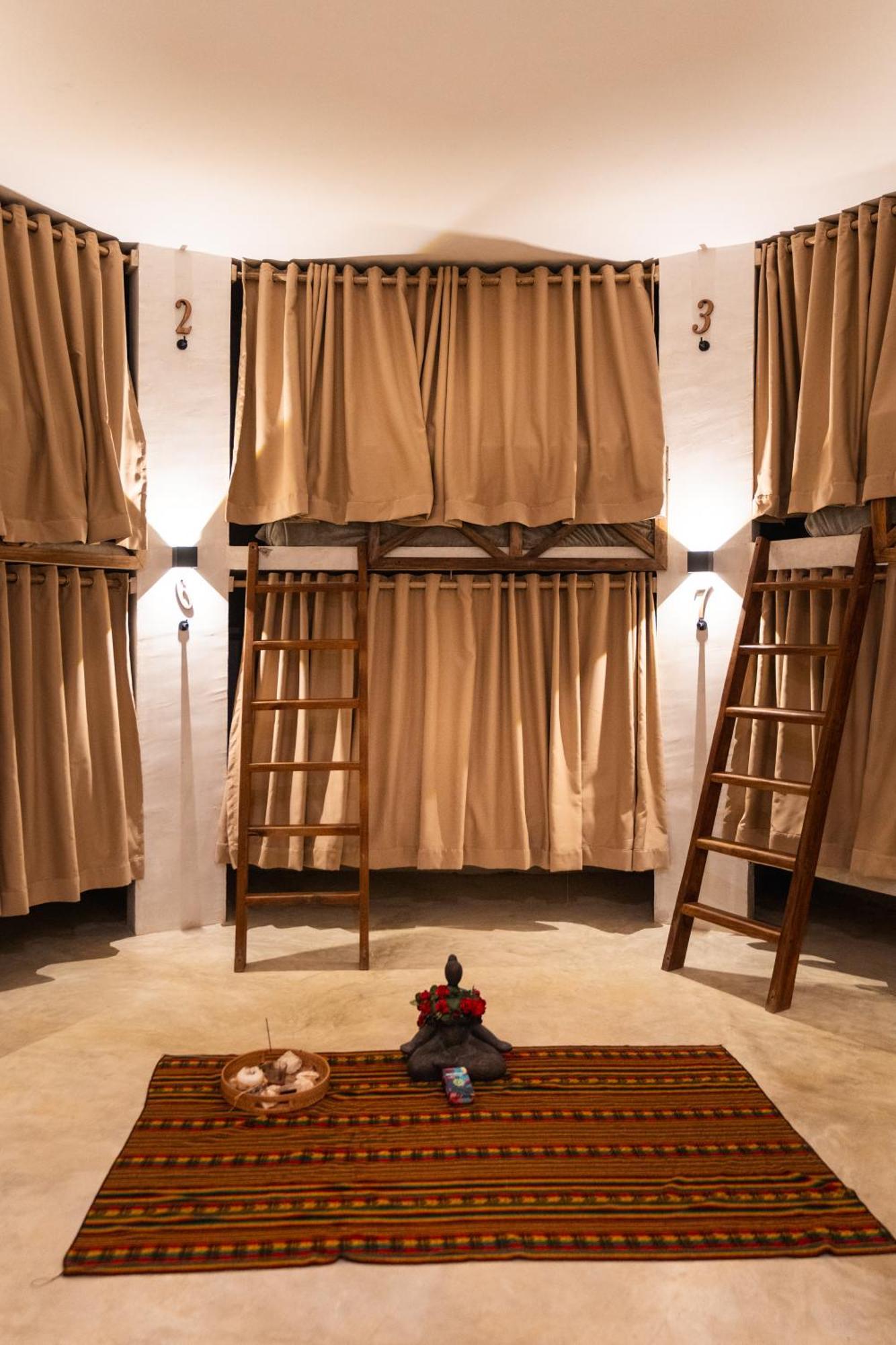 Leisy'S Garden Hostel & Rooms Samana 外观 照片