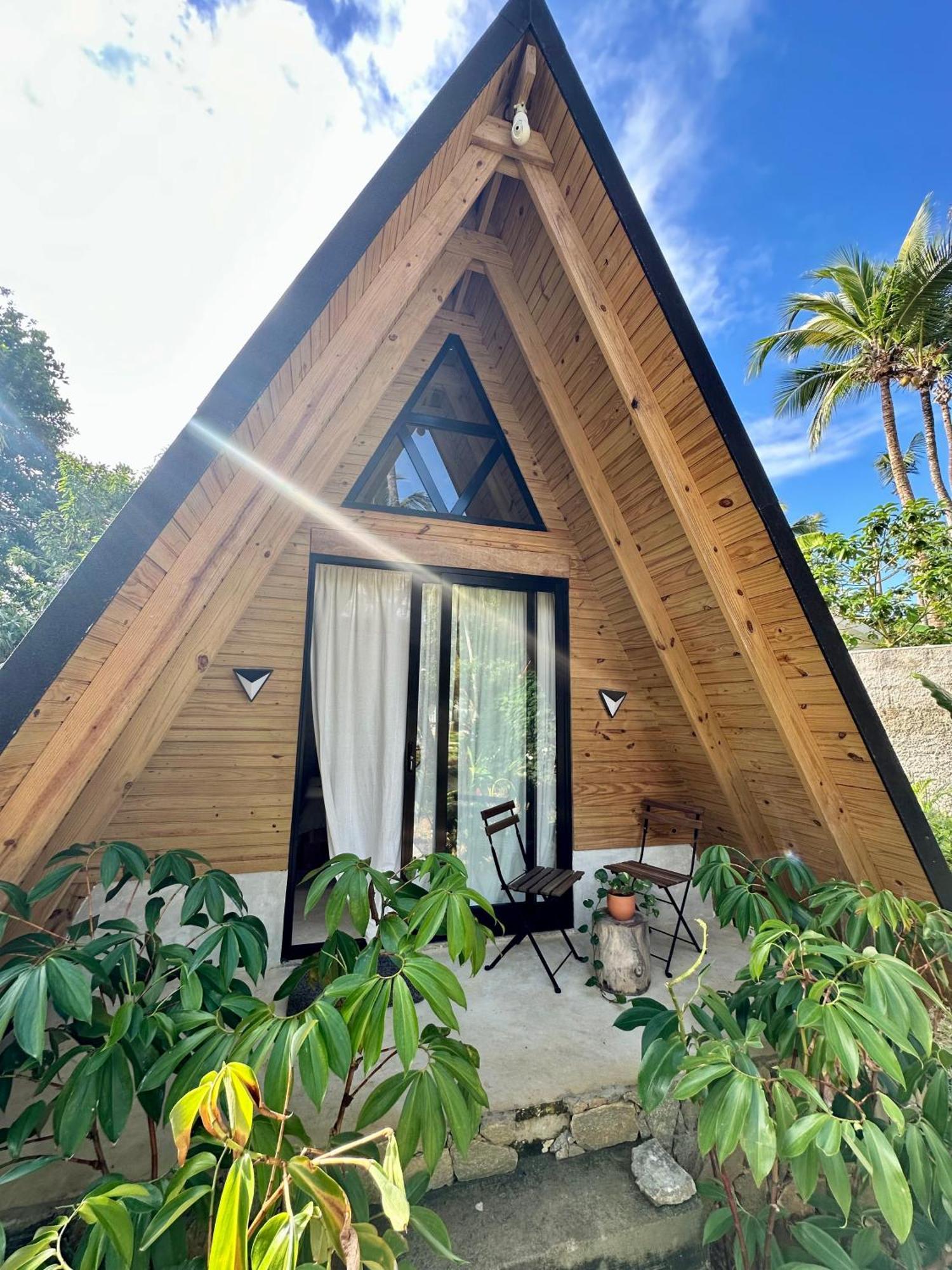 Leisy'S Garden Hostel & Rooms Samana 外观 照片
