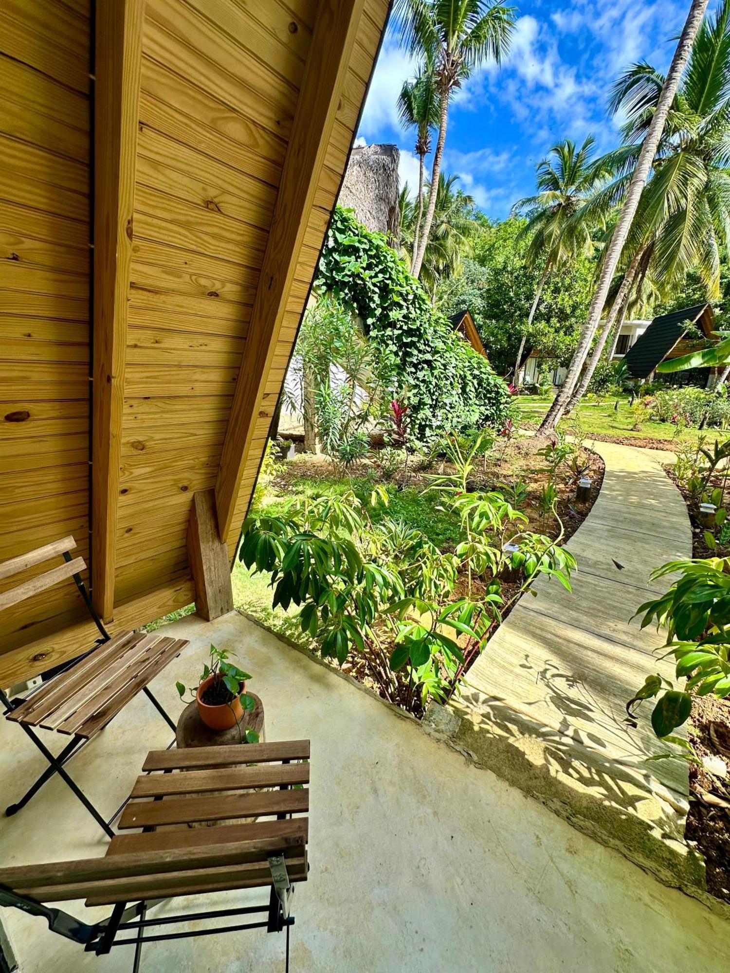 Leisy'S Garden Hostel & Rooms Samana 外观 照片